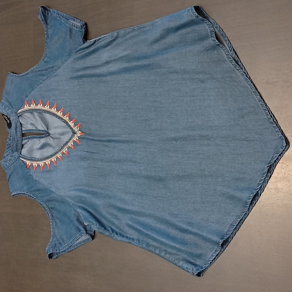 Heart Soul S Cold Shoulder Top - Picture 4 of 8